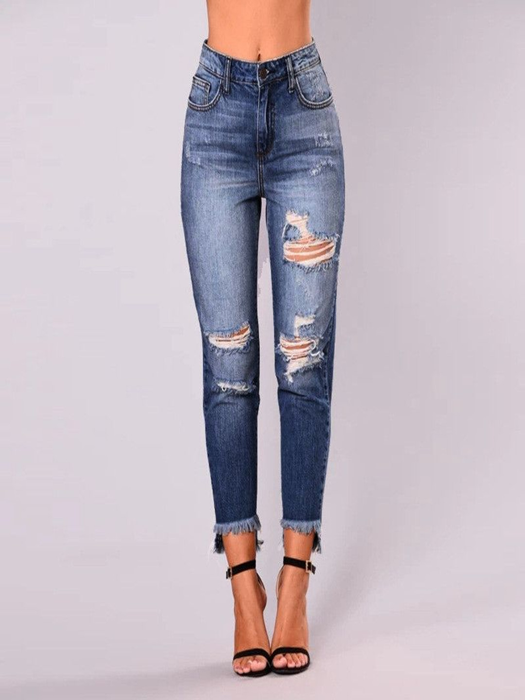 

The Roadster Lifestyle Co Women Cotton Slim Fit Jeans, Blue