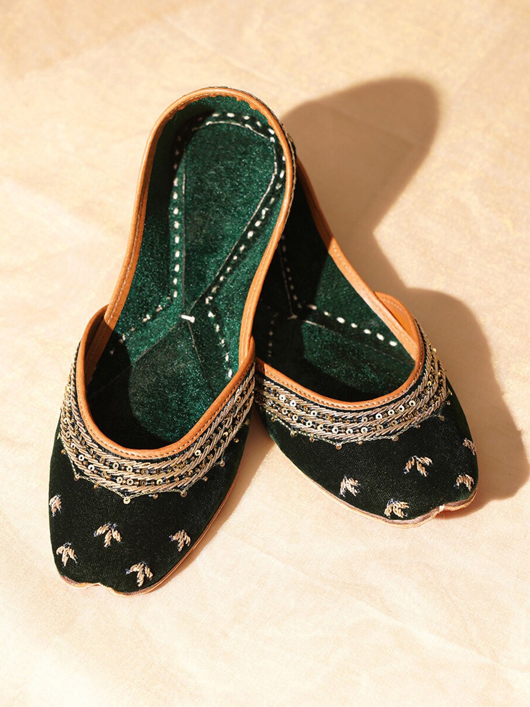

JAYPORE Women Embellished Mojaris with Embroidered Flats, Green
