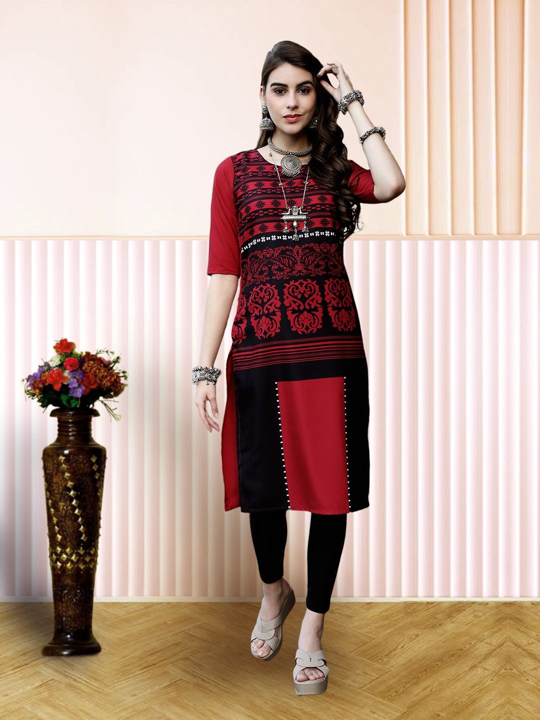 

7Threads Women Ethnic Motifs Printed Floral Crepe Kurta, Maroon