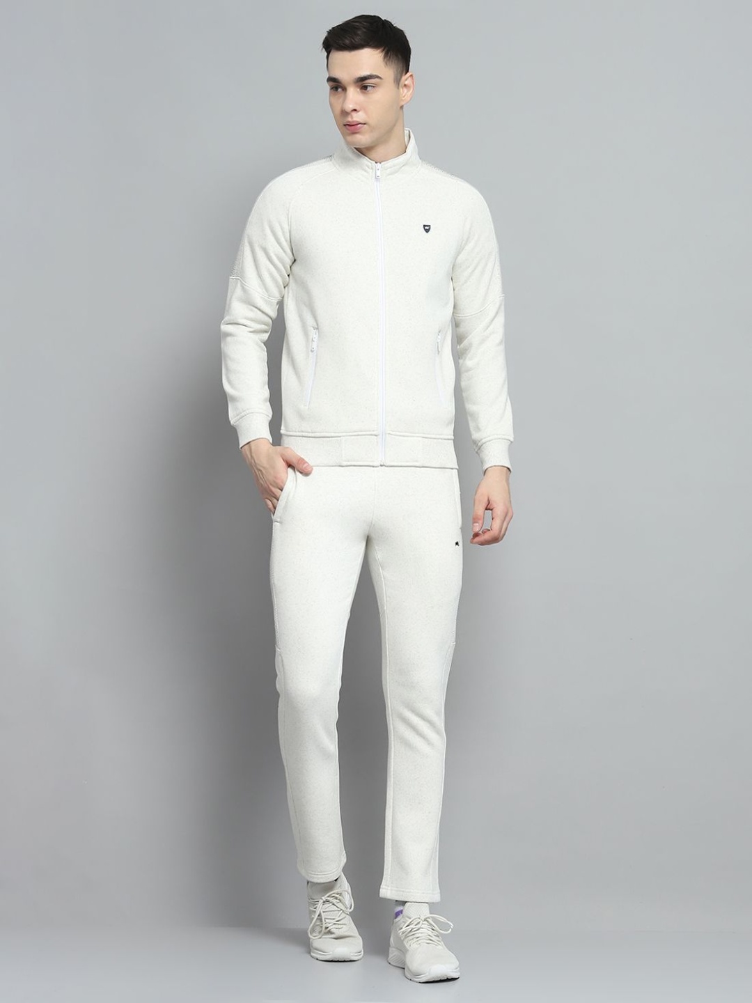 

Monte Carlo Mock Neck Tracksuits, Olive