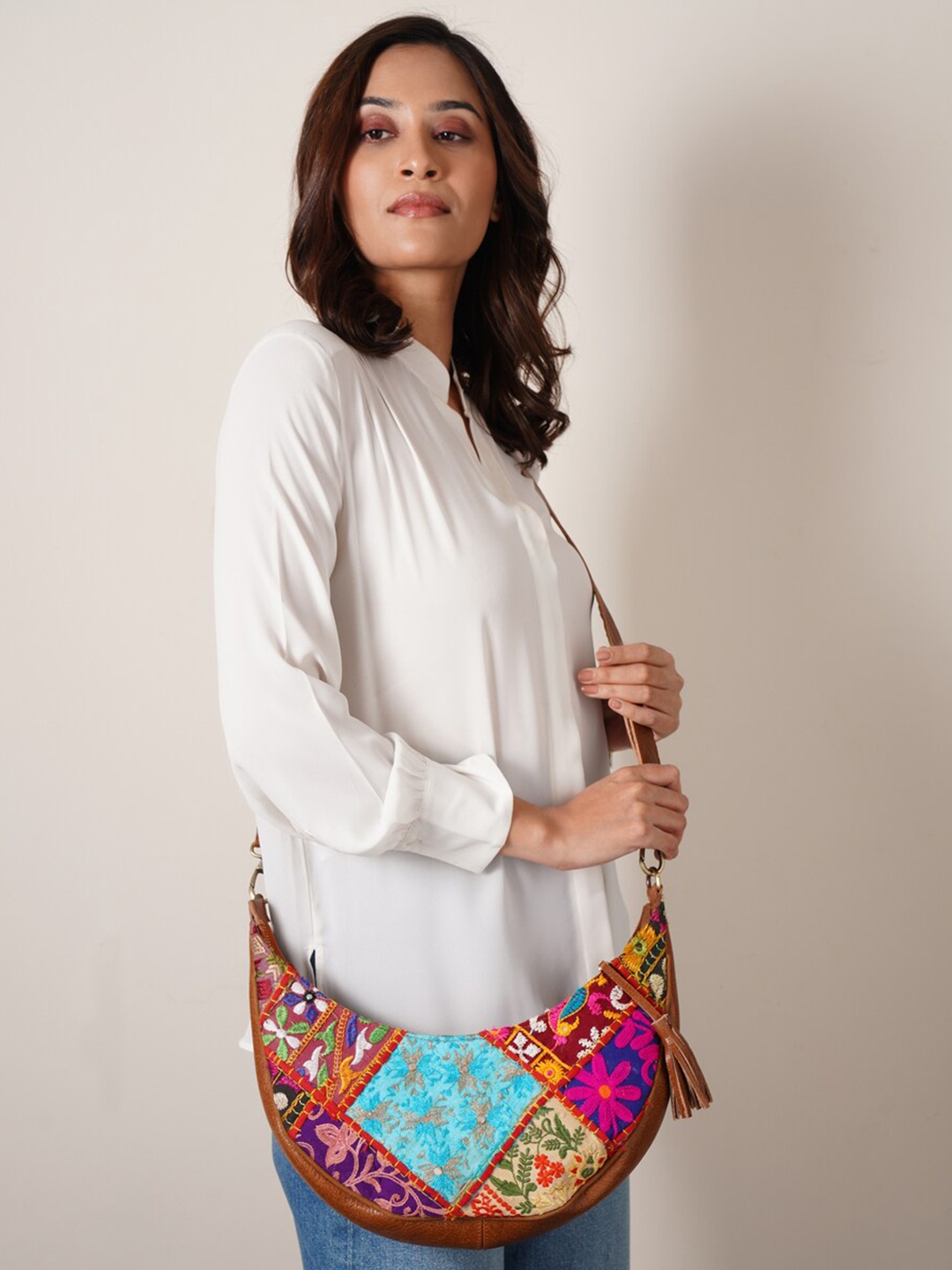 

JAYPORE Women Floral Printed Crossbody Leather Sling Bag, Brown