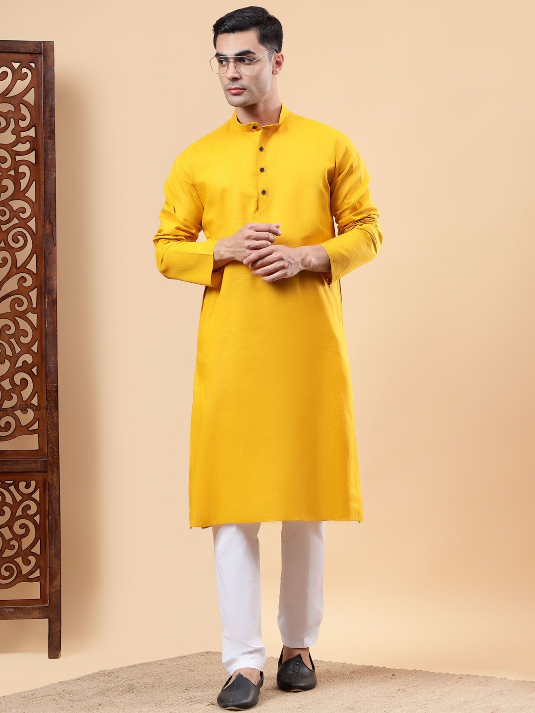 

Yugnik Men Regular Pure Cotton Kurta with Pyjamas, Yellow