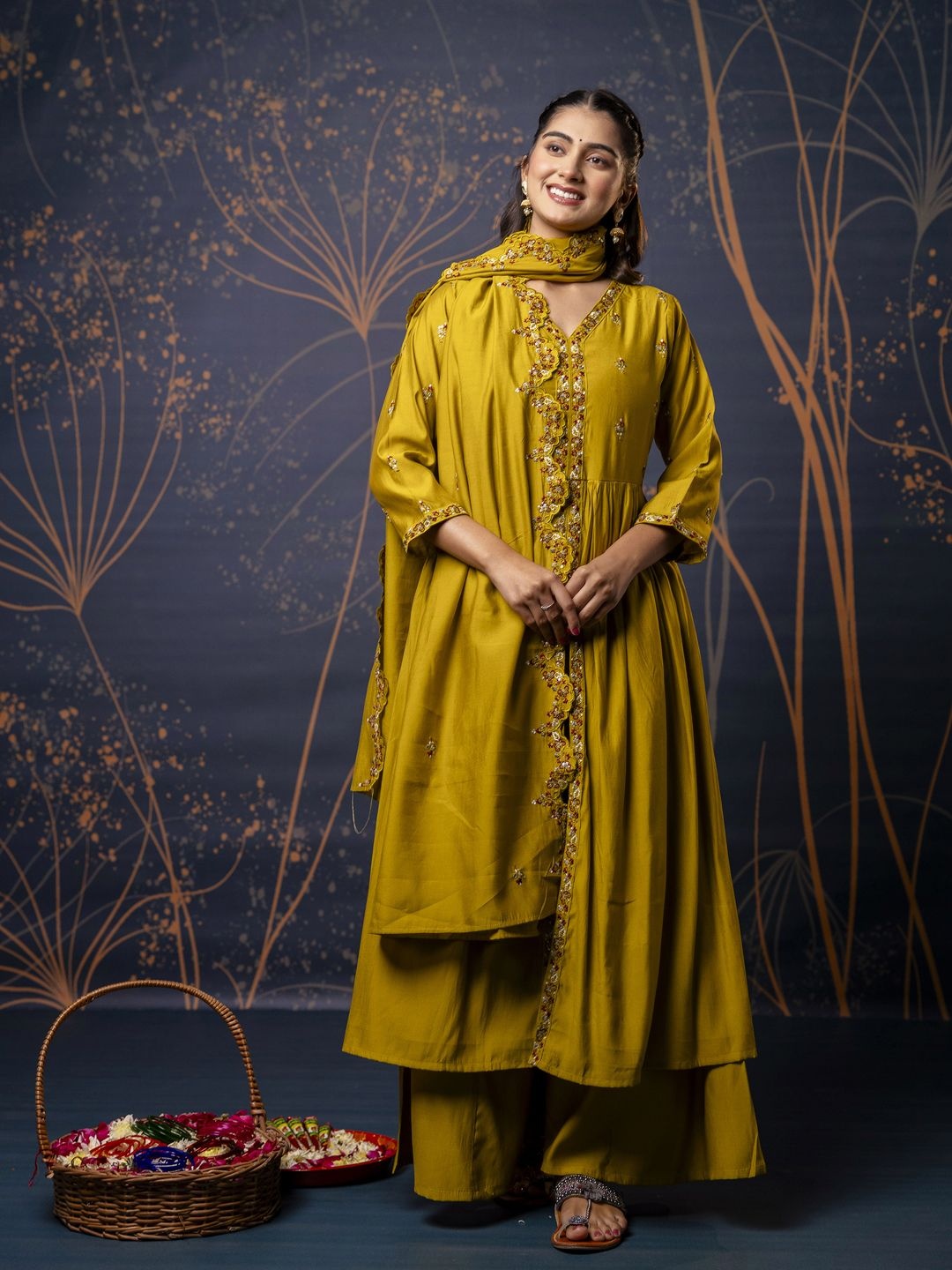 

VredeVogel Women Floral Embroidered Regular Kurta with Palazzos & With Dupatta, Mustard