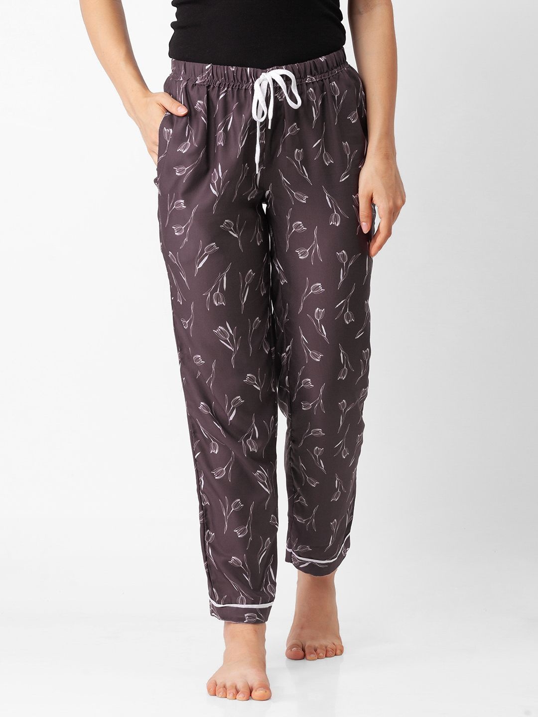 

NOIRA Women Pack Of 2 Printed Lounge Pants, Brown