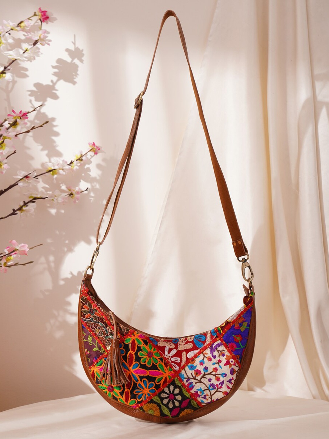 

JAYPORE Women Floral Printed Crossbody Leather Sling Bag, Brown