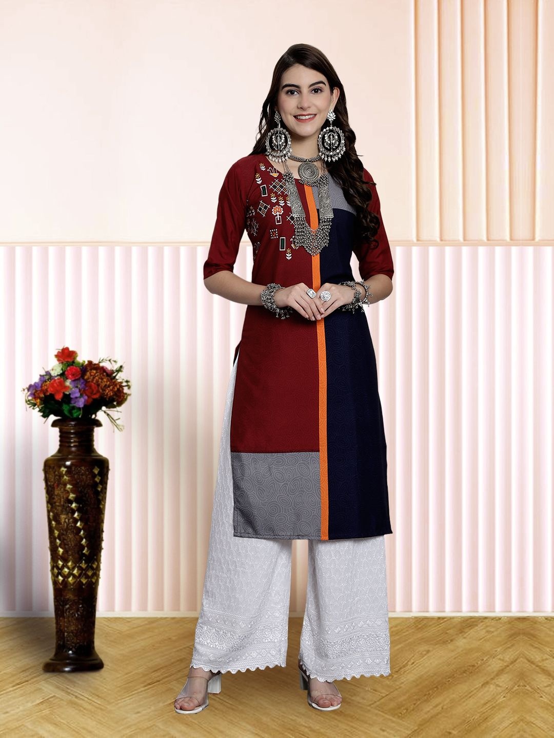 

7Threads Women Ethnic Motifs Printed Floral Crepe Kurta, Maroon