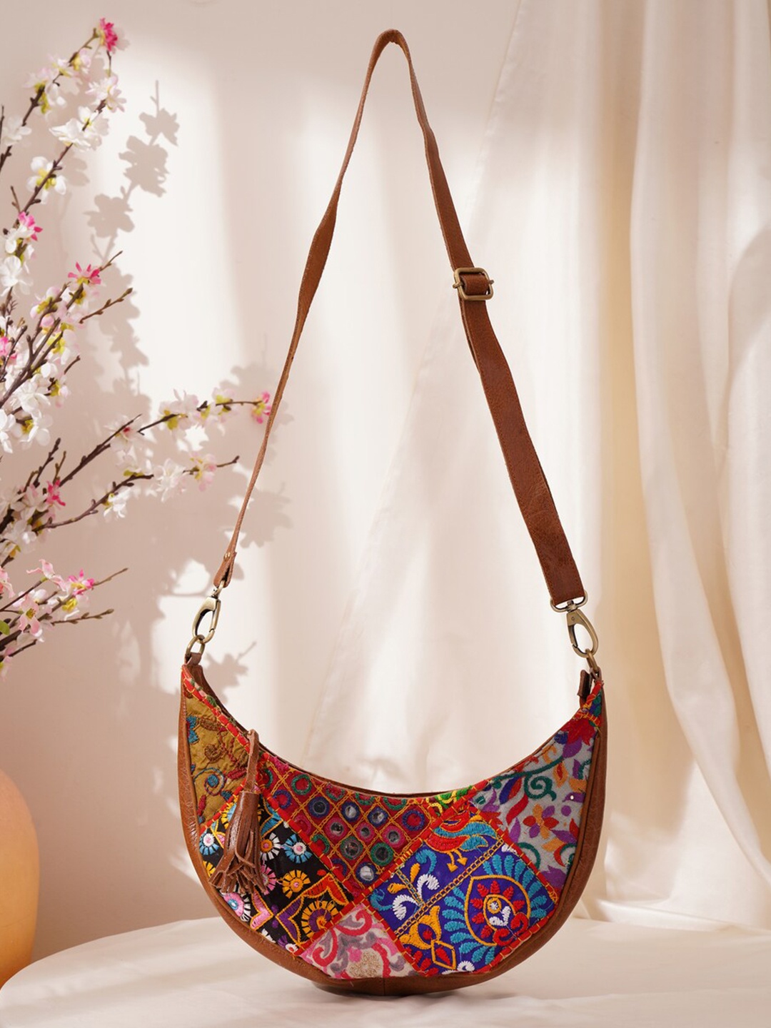 

JAYPORE Women Floral Printed Crossbody Leather Sling Bag, Brown