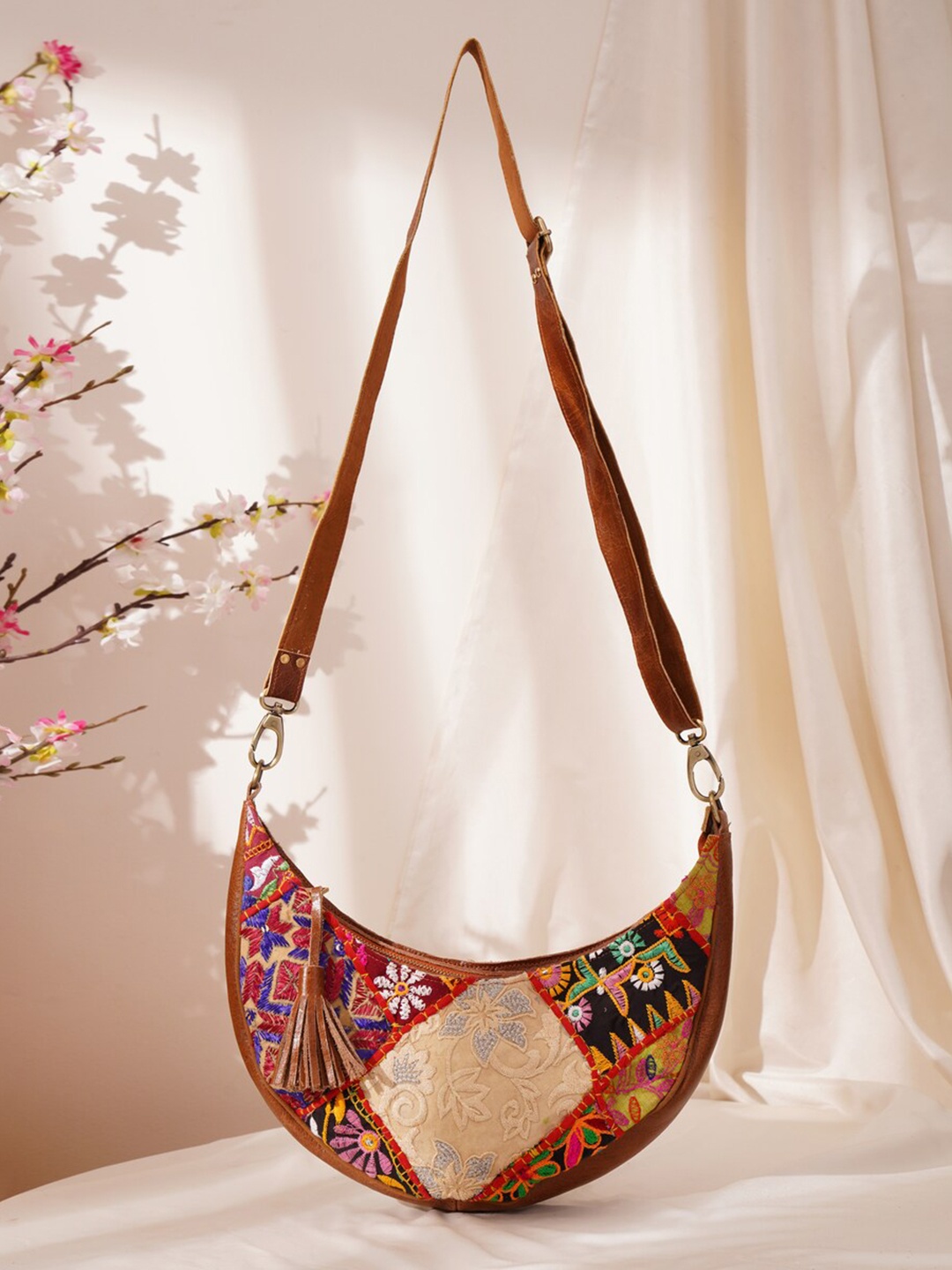 

JAYPORE Women Floral Printed Crossbody Leather Sling Bag, Brown