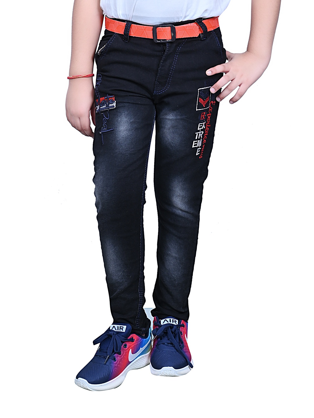 

KUNDAN Boys Mildly Distressed Light Fade Stretchable Mid-Rise Jeans, Black