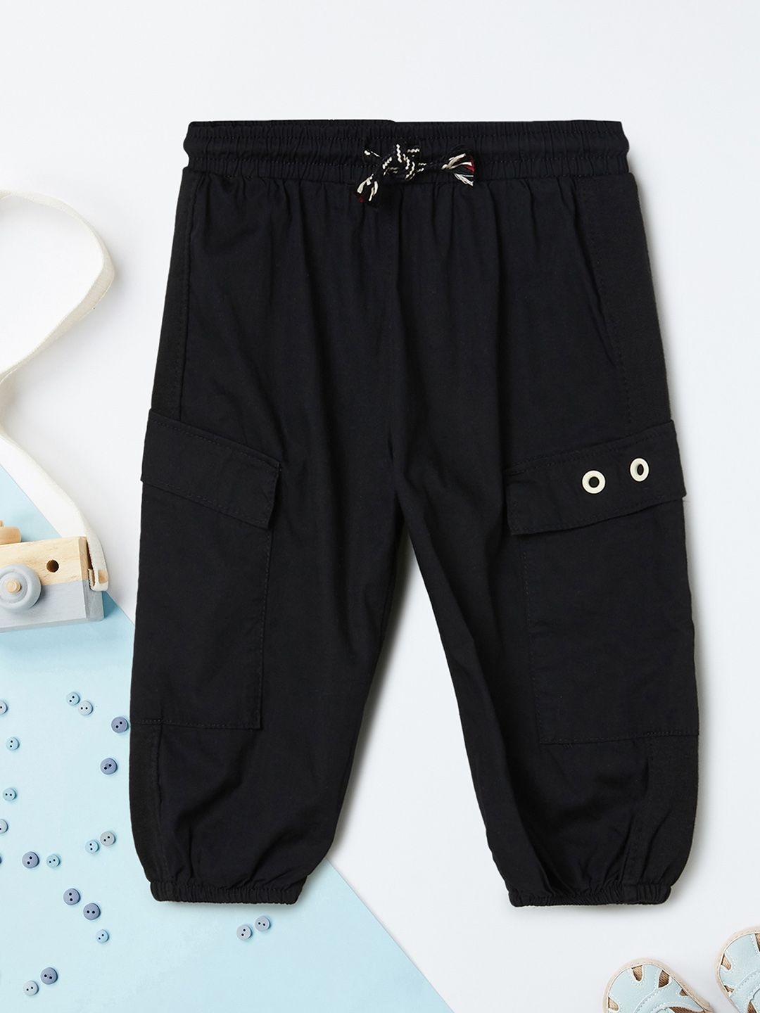 

max Boys Mid-Rise Jogger Trouser, Black