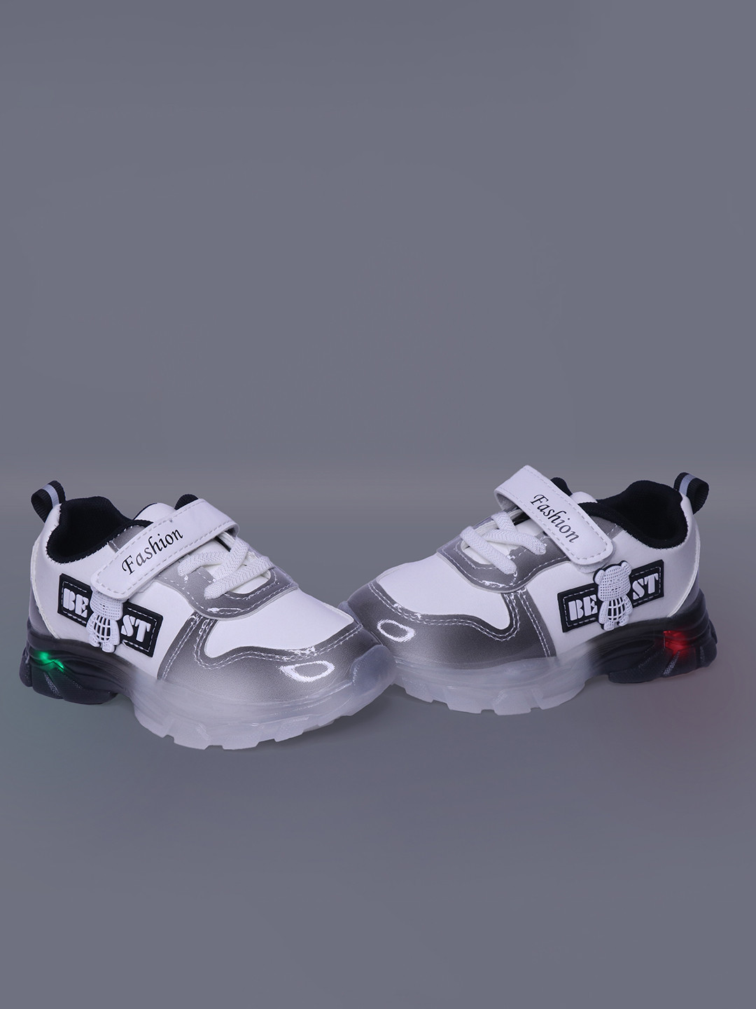 

NEW STEPS Kids PU Colourblocked LED Sneakers, Black