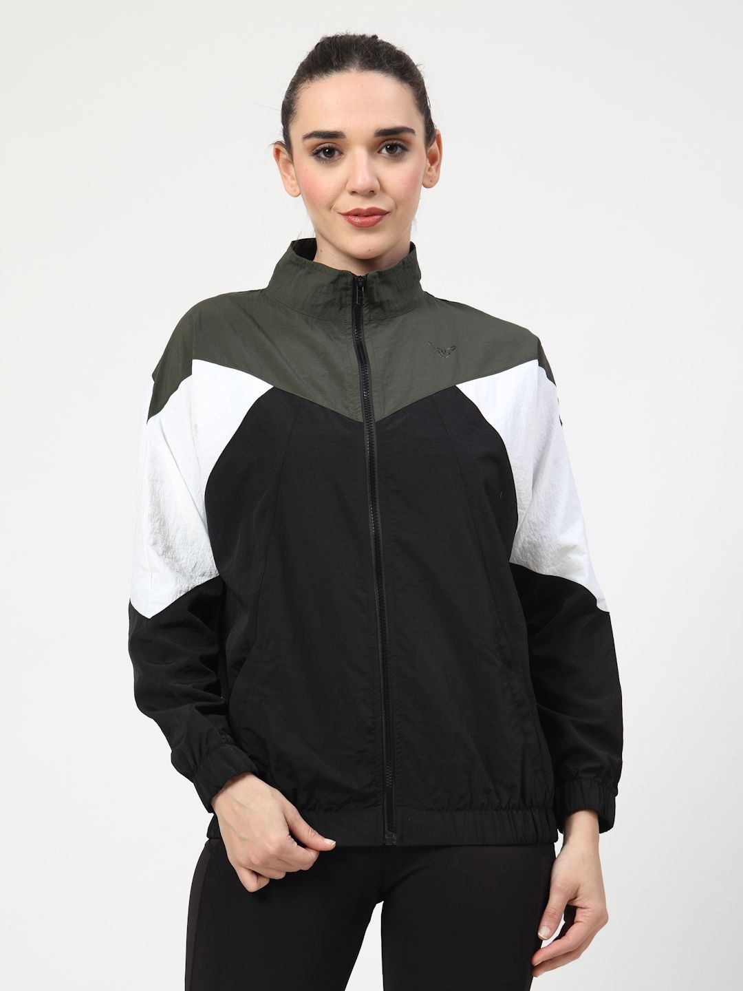 

Invincible Women Outdoor Jacket, Black