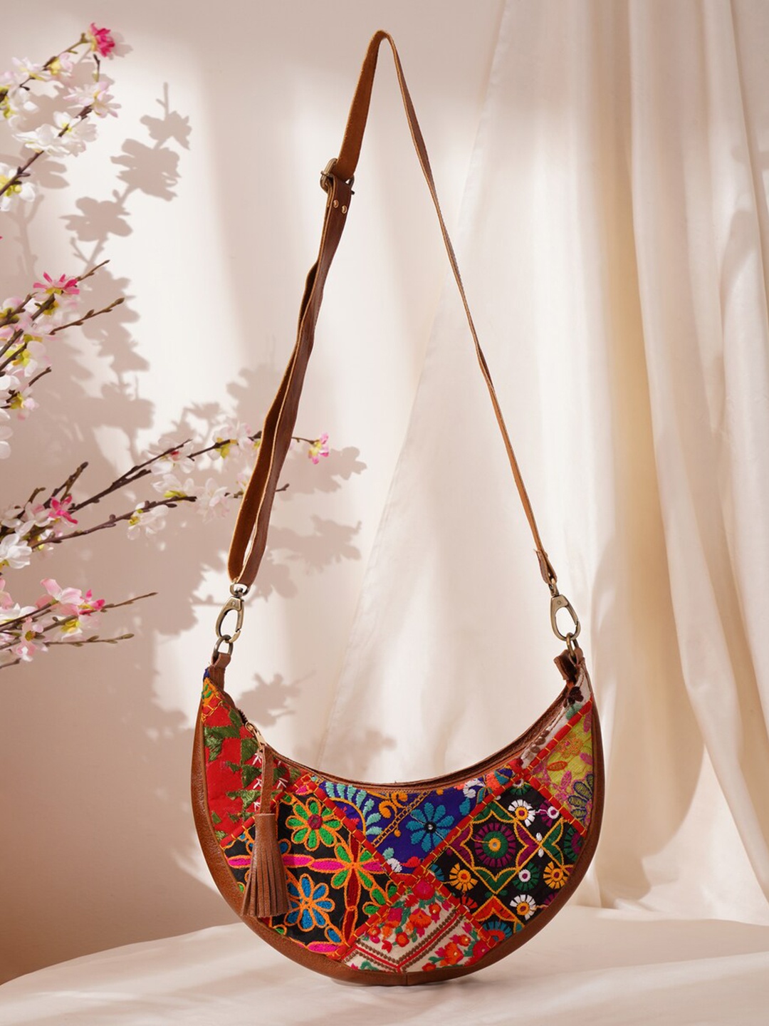 

JAYPORE Women Floral Printed Crossbody Leather Sling Bag, Brown