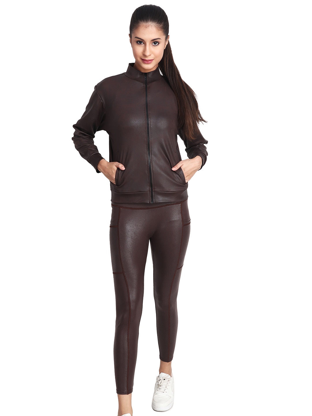 

SSoShHub Mock Collar Mid Rise Tracksuit, Brown