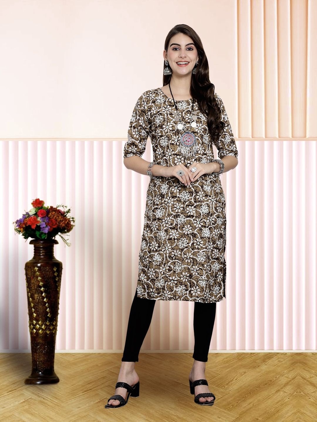 

7Threads Women Ethnic Motifs Printed Floral Crepe Kurta, Olive