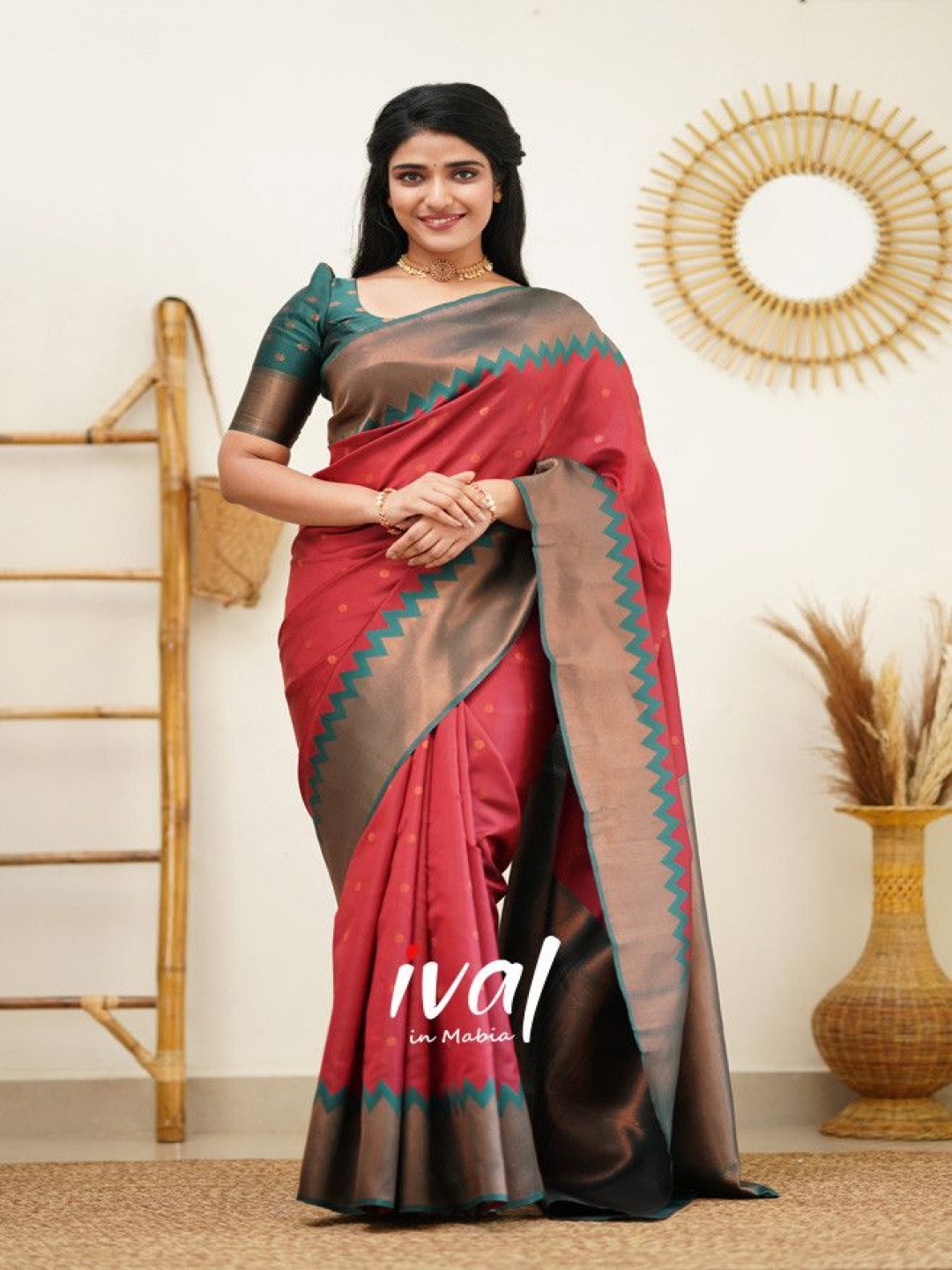 

revika Woven Design Zari Pure Silk Kanjeevaram Saree, Red