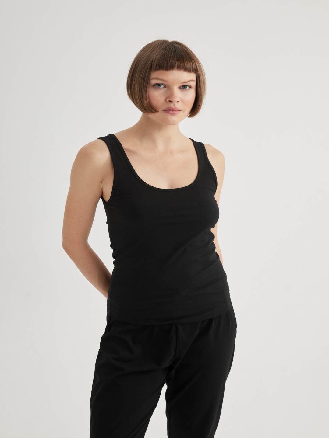 

DeFacto Scoop Neck Sleeveless Tank Top, Na