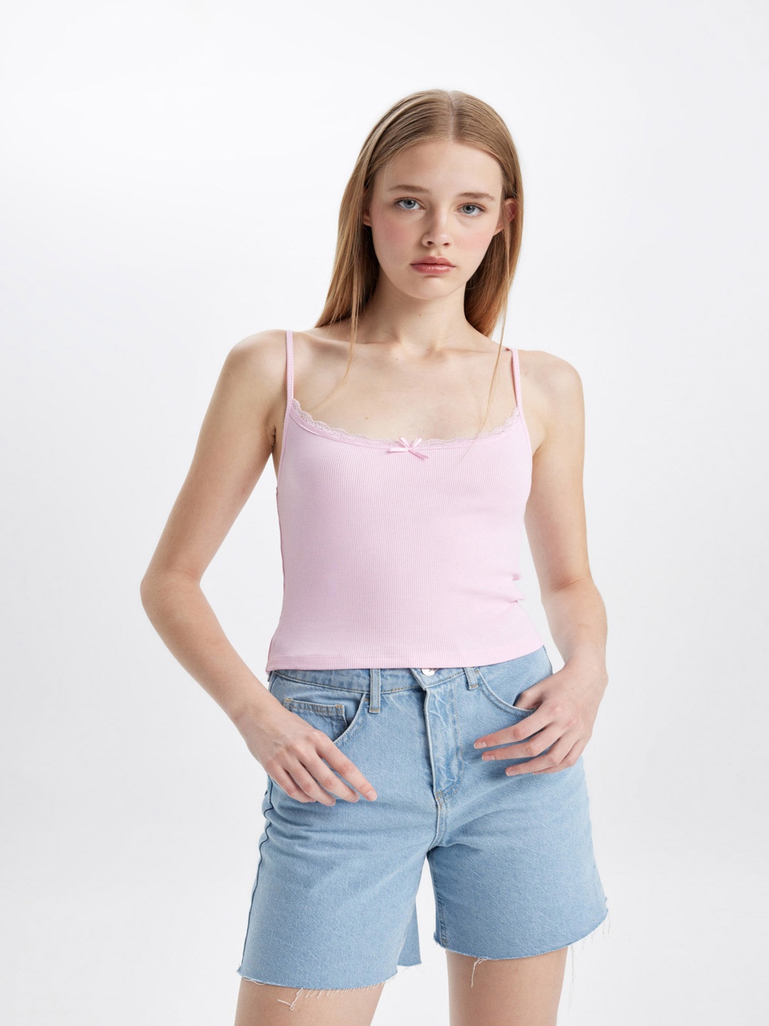 

DeFacto Shoulder Straps Crop Top, Pink