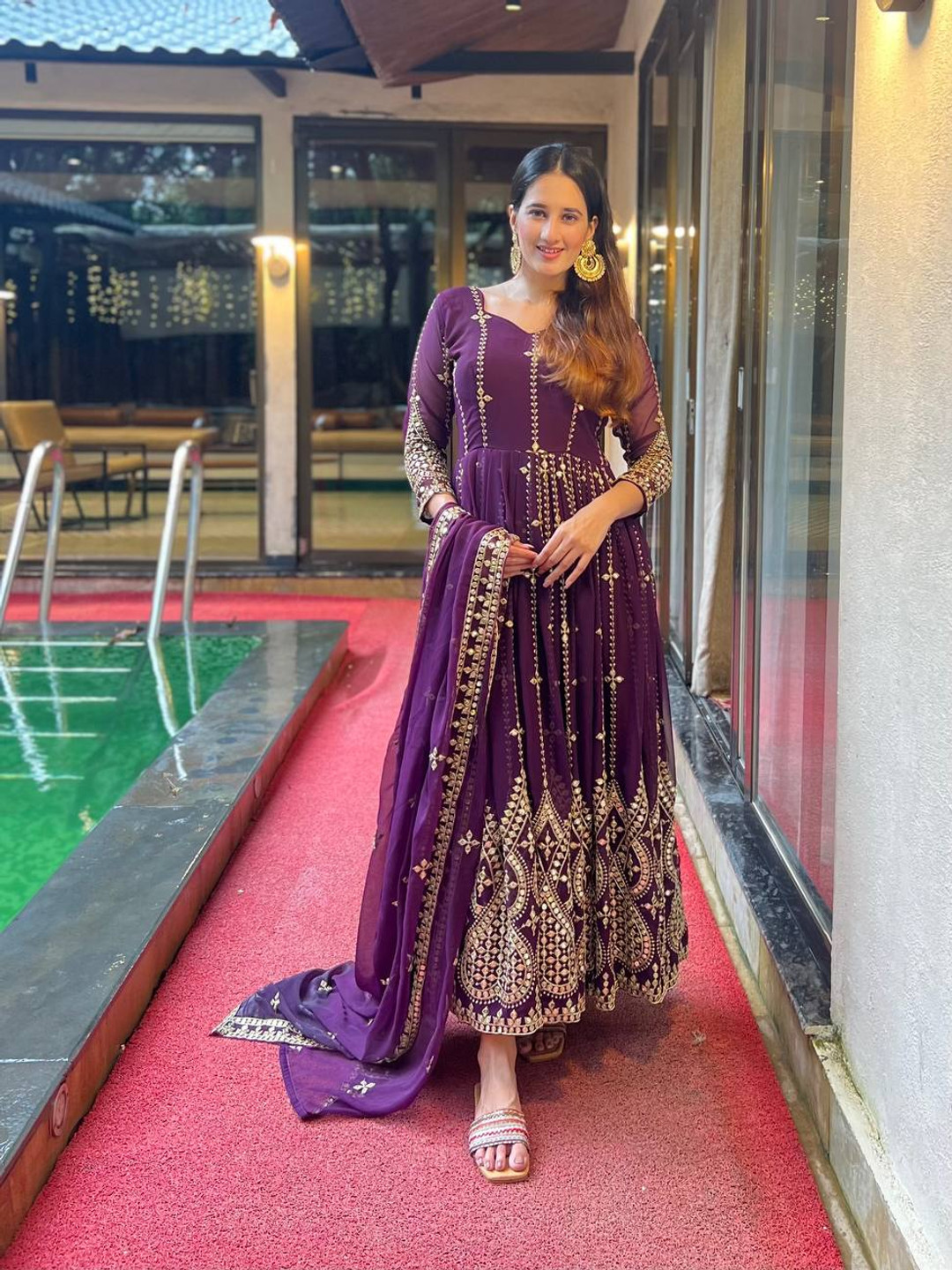 

Fashion Basket Women Floral Embroidered Regular Kurta with Salwar & With Dupatta, Purple