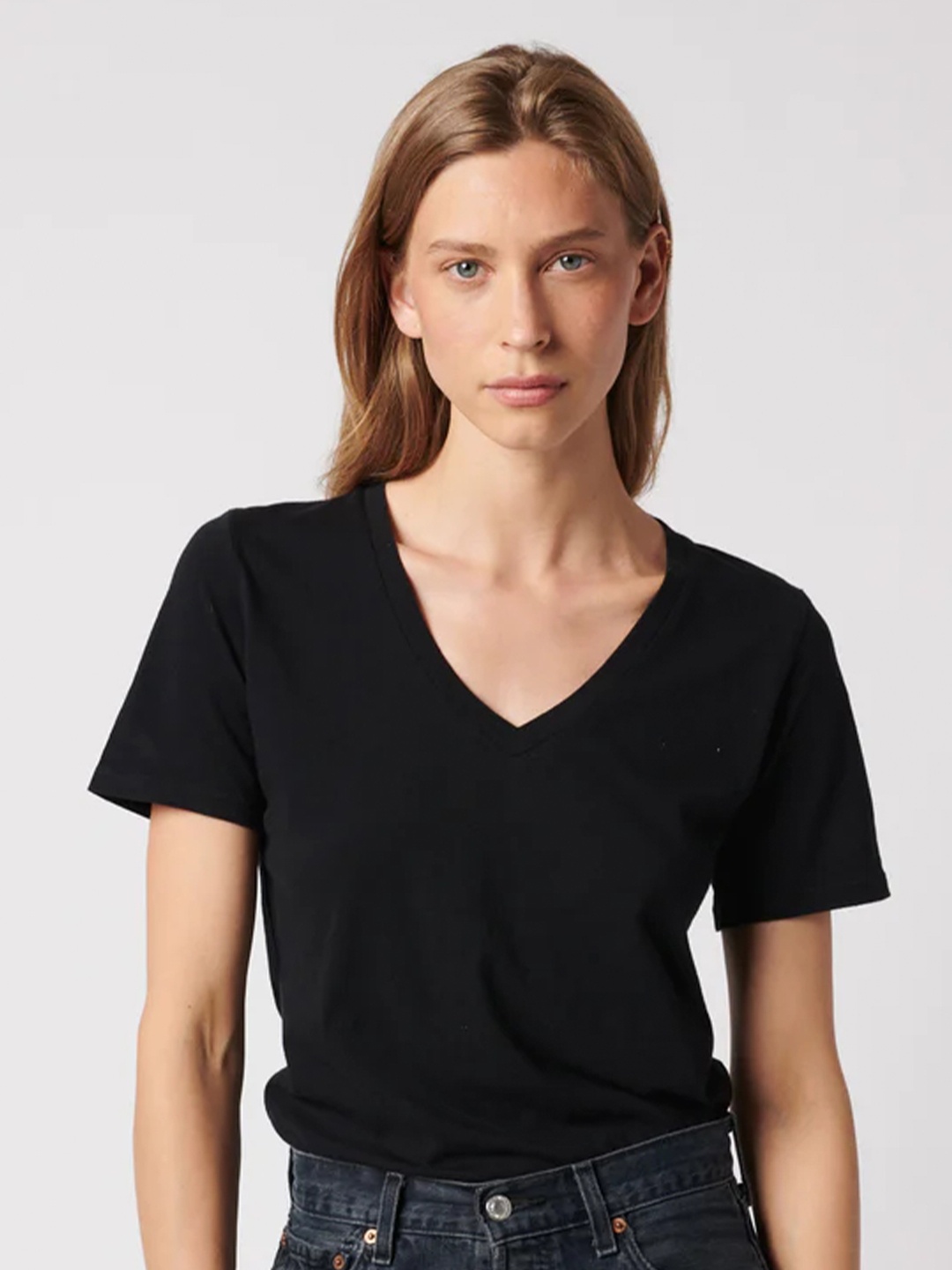 

COLOR CAPITAL Top, Black