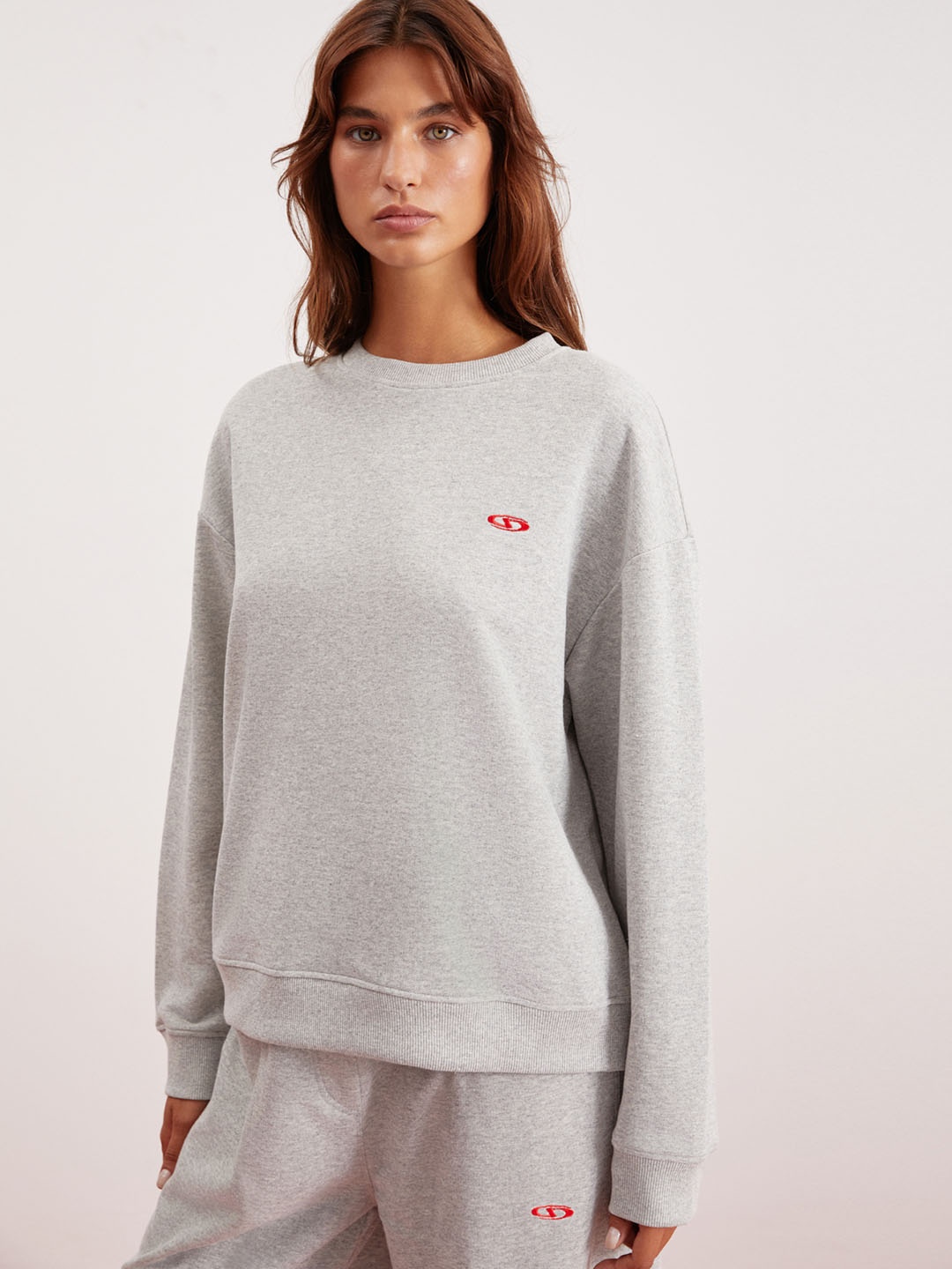 

GRIMELANGE Round Neck Pullover Sweatshirt, Grey