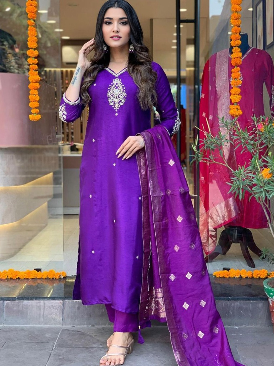 

BLACK SCISSOR Ethnic Motifs Embroidered Thread Work Chanderi Cotton Straight Kurta Set, Purple
