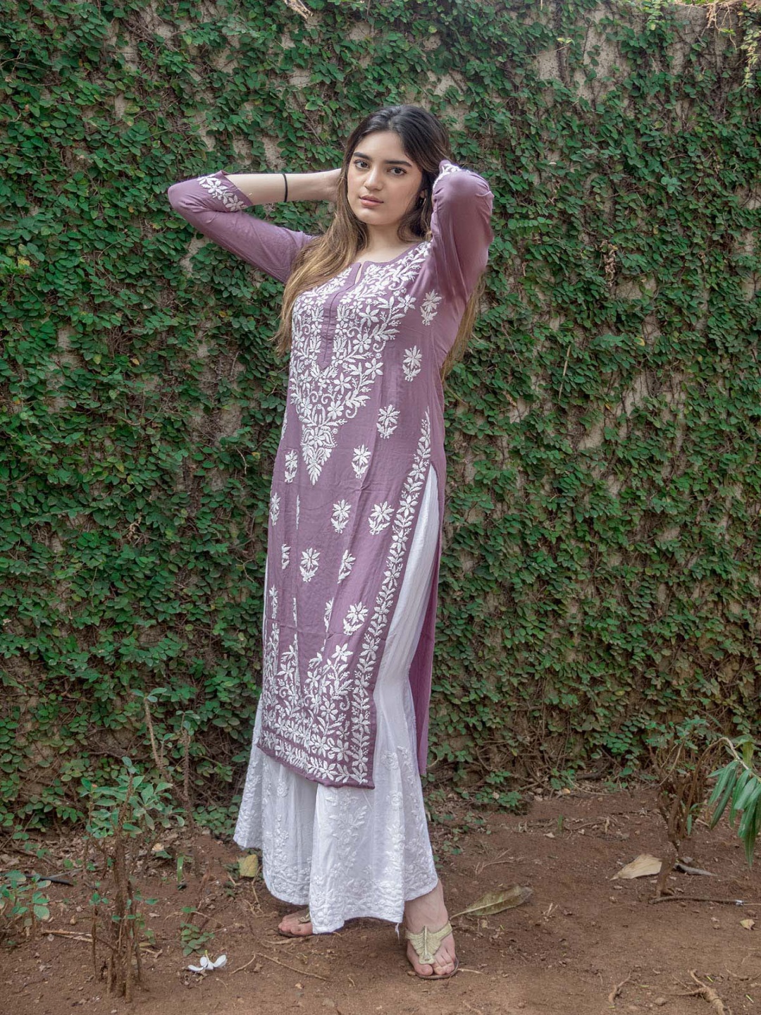 

KALINI Embroidered Round neck Kurta, Purple