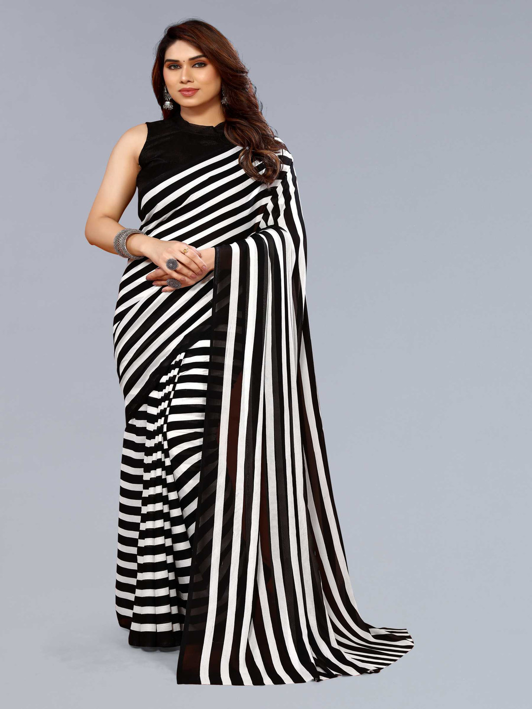 

ANAND SAREES Floral Printed, White
