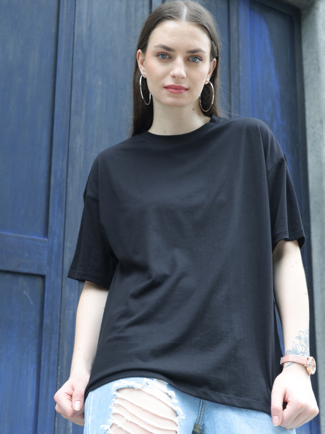 

TITTLI Women Polo Collar Extended Sleeves Pure Cotton Applique Boxy T-shirt, Black