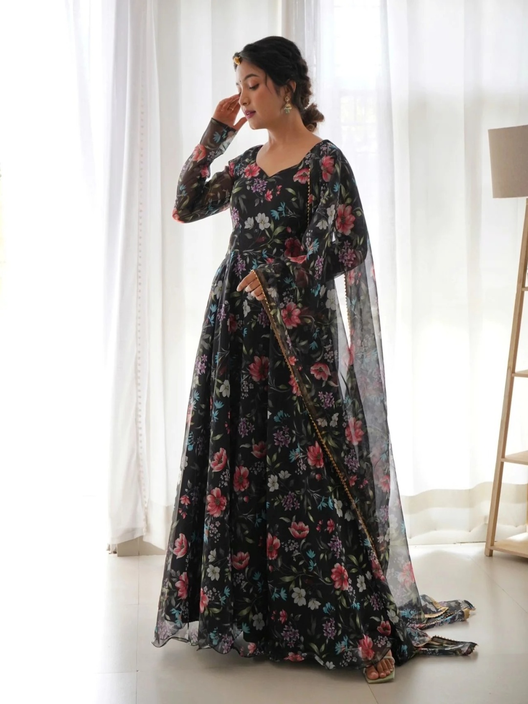 

Kedar Fab Women Floral Printed Floral Anarkali Kurta, Black