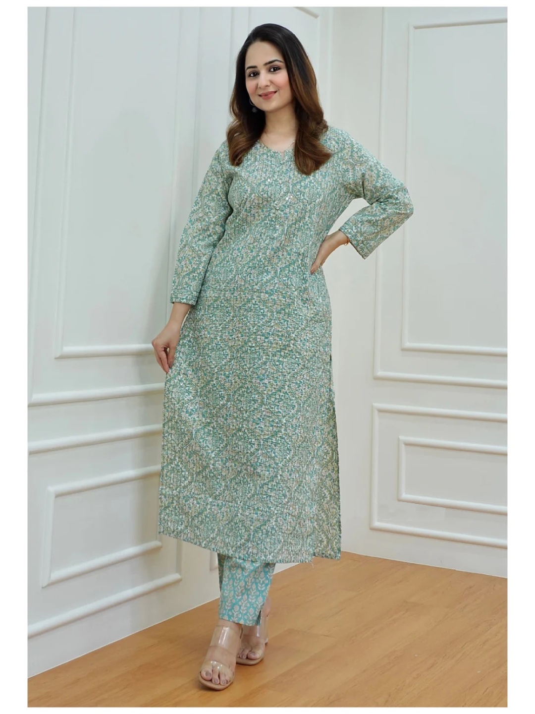 

KALINI Floral Printed Regular Kurta with Trouser, Green