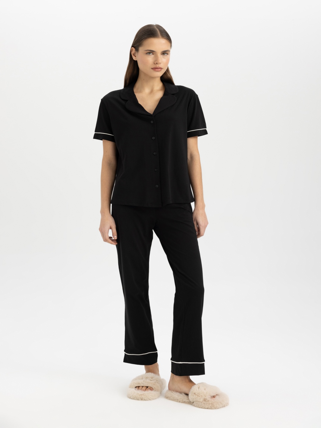 

DeFacto Women Pure Cotton Night suit, Black