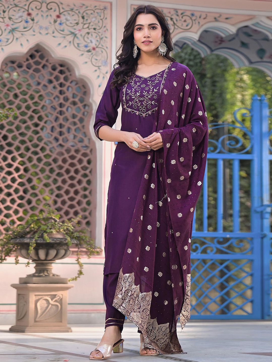 

Peachmode Women Floral Embroidered Regular Beads and Stones Kurta with Trousers & With Dupatta, Purple