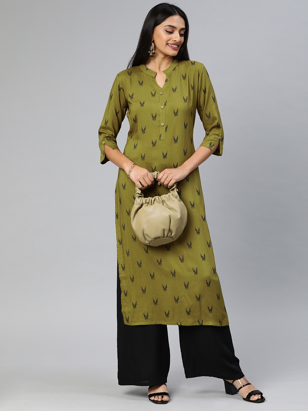 

Swishchick Geometric Printed Mandarin Collar A Line Kurta, Green