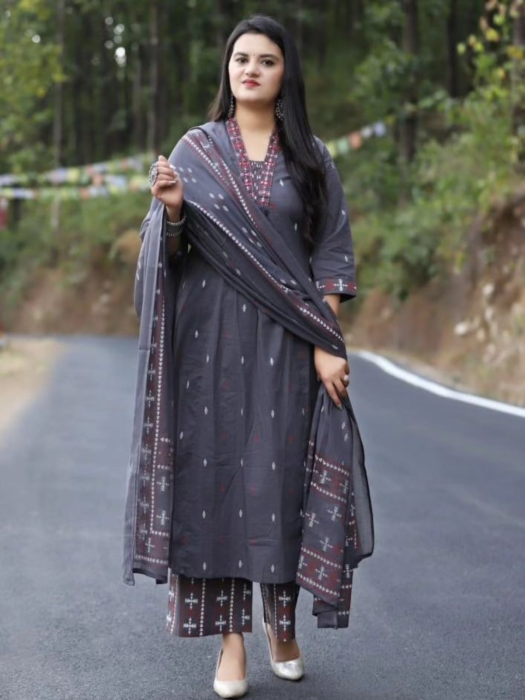 

KALINI Floral Embroidered V-Neck Thread Work A-Line Kurta with Palazzos & Dupatta, Grey