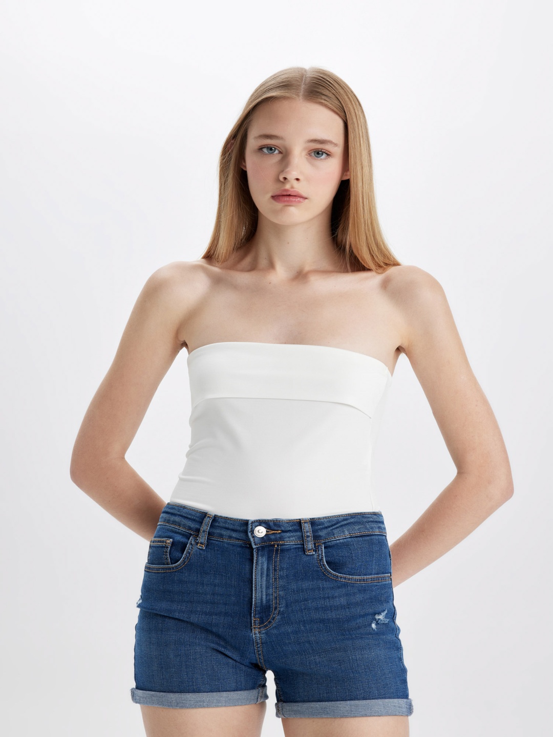 

DeFacto Strapless Tube Top, Na