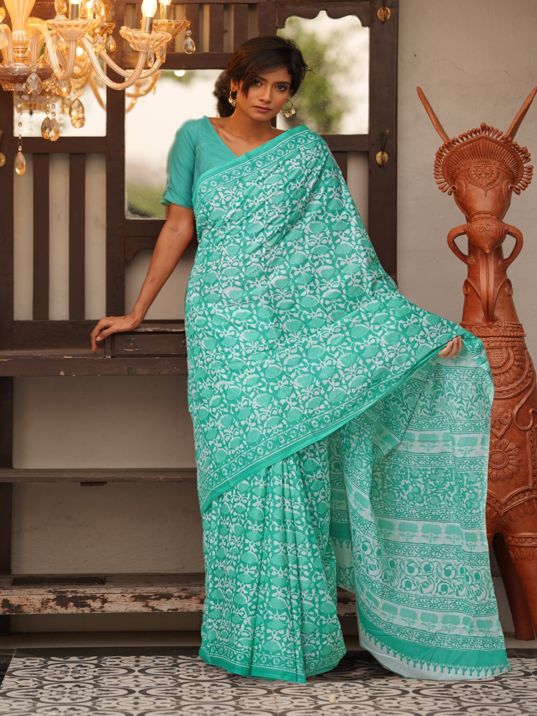 

Unnati Silks Ethnic Motifs Pure Cotton Handloom Block Print Saree, Green