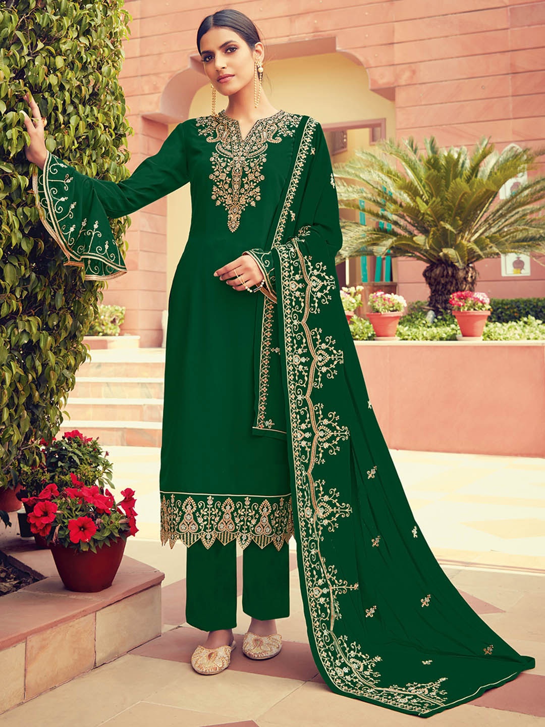 

HRITIKA Women Ethnic Motifs Embroidered Regular Silk Georgette Kurta with Trousers & With Dupatta, Green