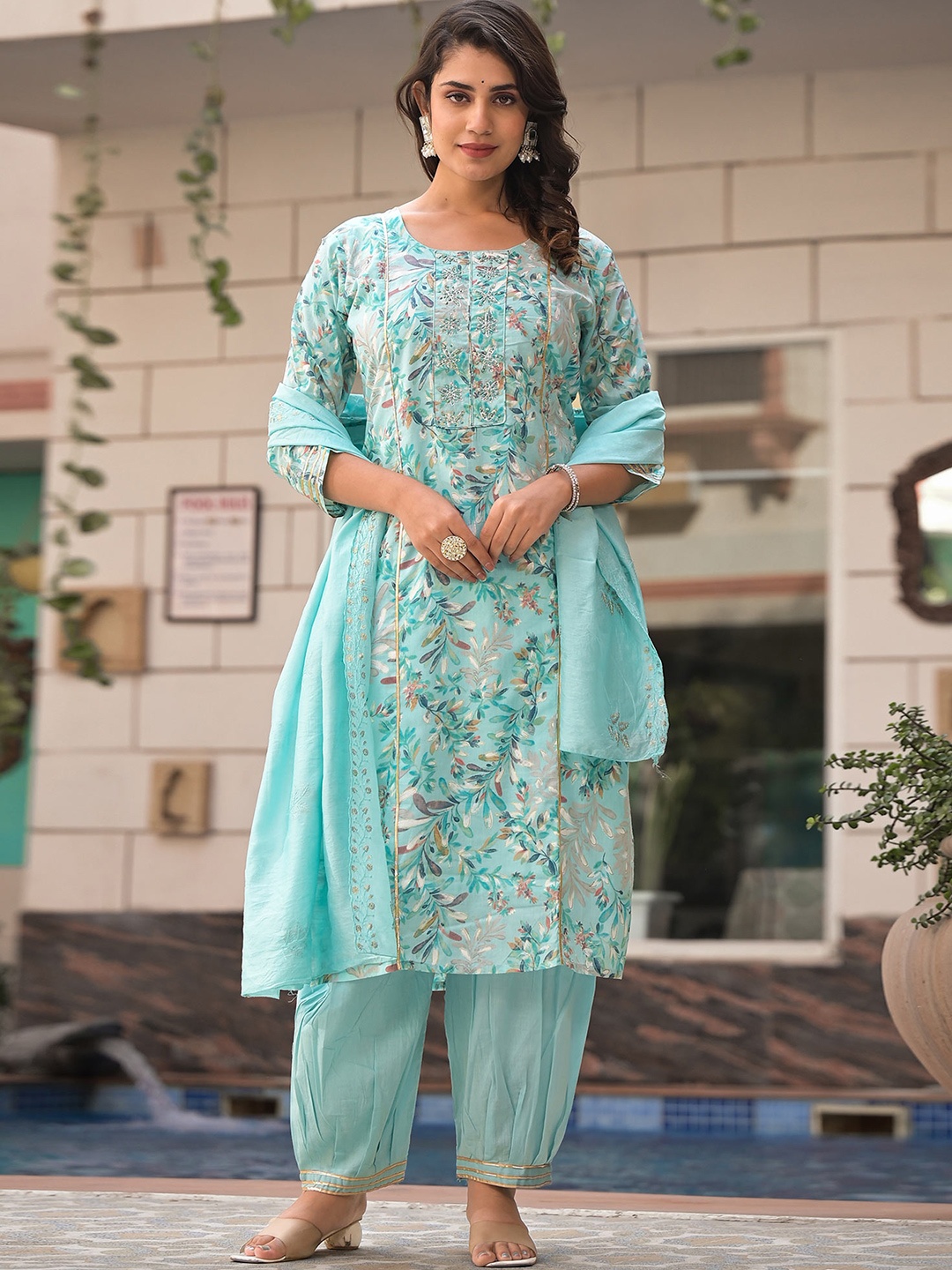 

Peachmode Women Floral Printed Regular Thread Work Pure Cotton Kurta with Salwar & With Dupatta, Turquoise blue