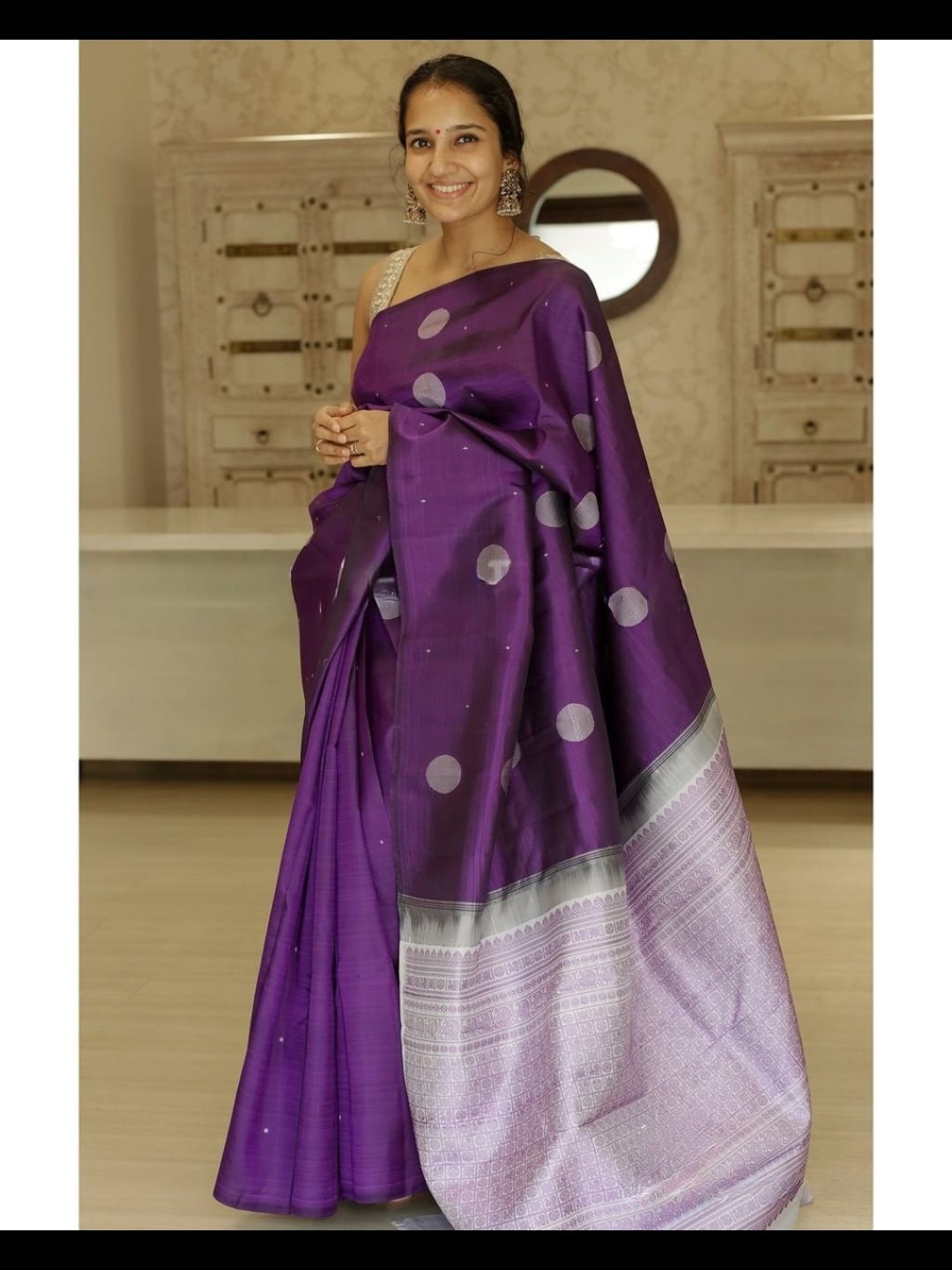 

Flosive Woven Design Zari Art Silk Banarasi Saree, Purple