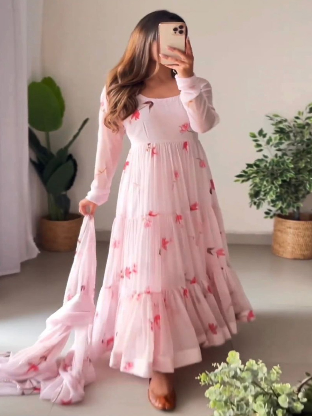 

Fashionuma Floral Printed Round Neck Long Sleeves Anarkali Kurta With Dupatta, Pink