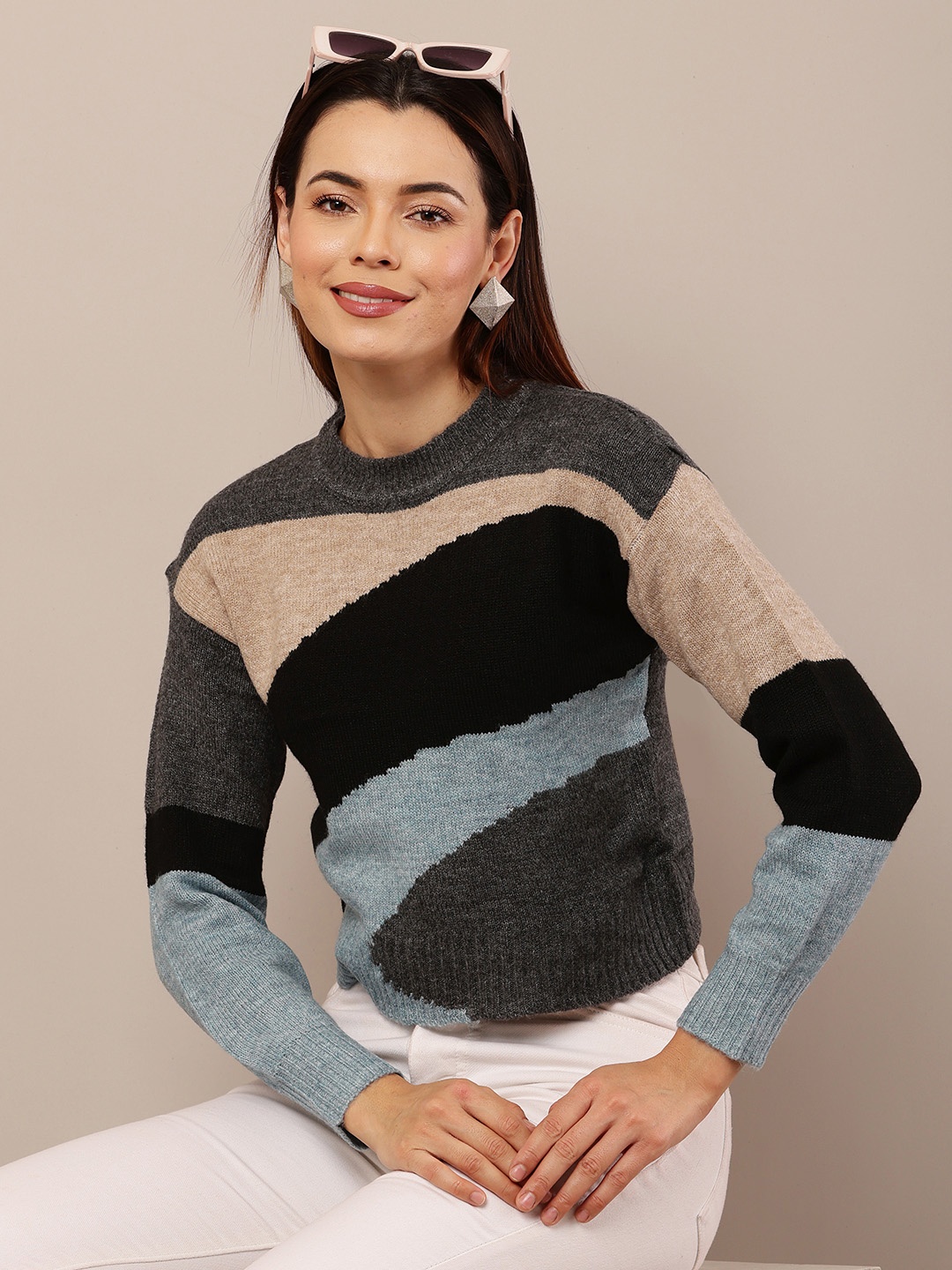 

NoBarr Round Neck Acrylic Colourblocked Pullover, Beige