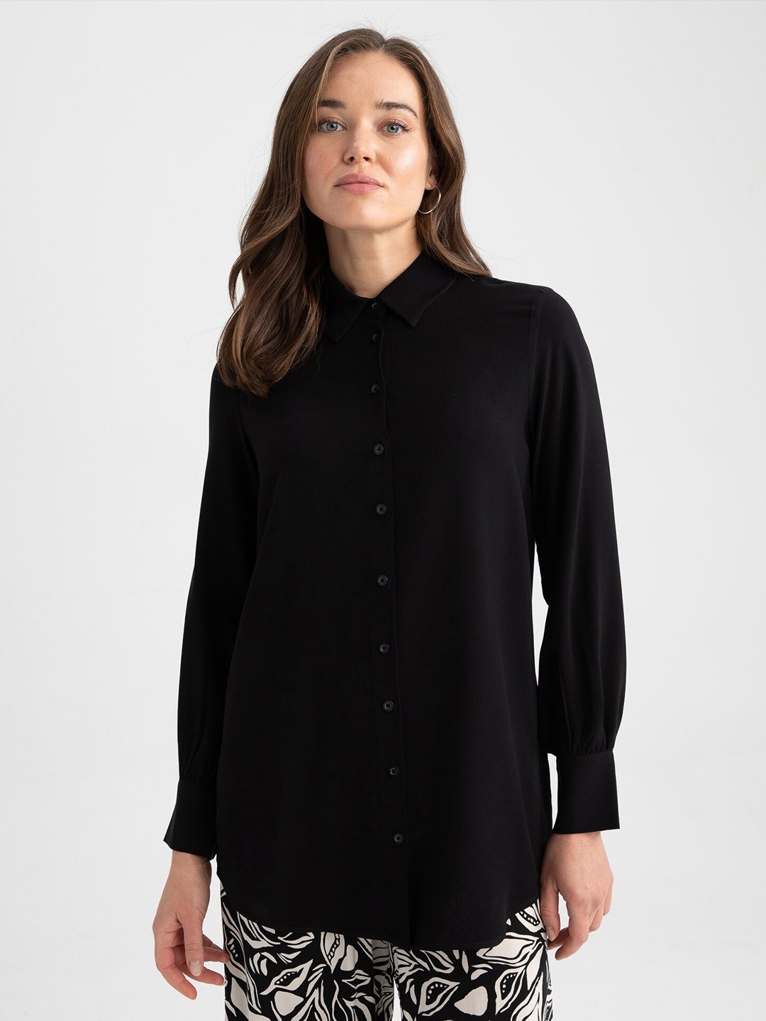 

Fab Star Comfort Long Sleeves Spread Collar Cotton Opaque Casual Shirt, Black