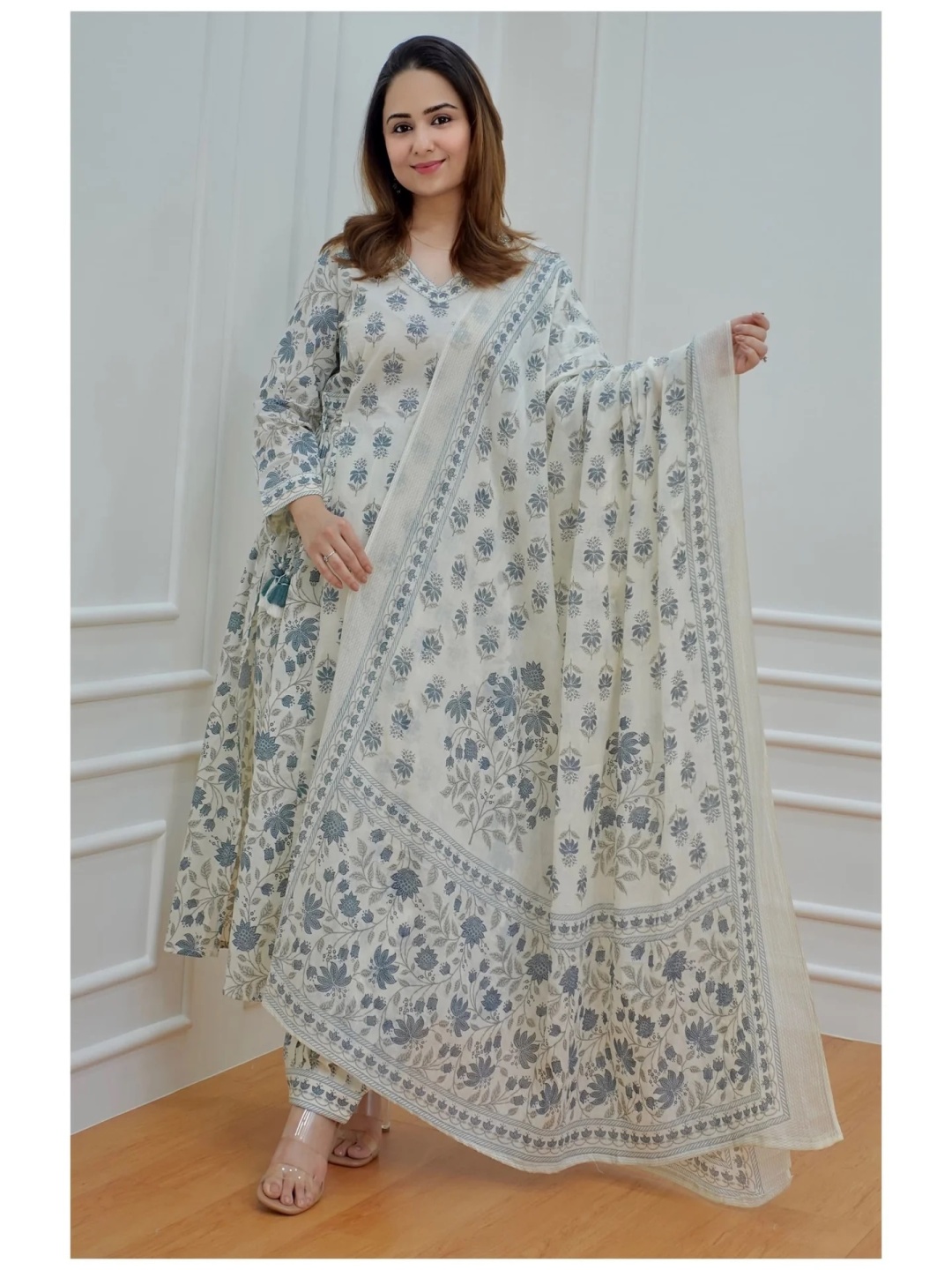 

KALINI Women Floral Printed Regular Kurta with Trousers & With Dupatta, Off white