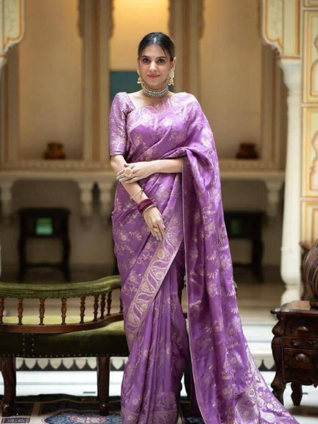 

Sanwariya Silk Ethnic Motif Zari Woven Chanderi Saree, Purple