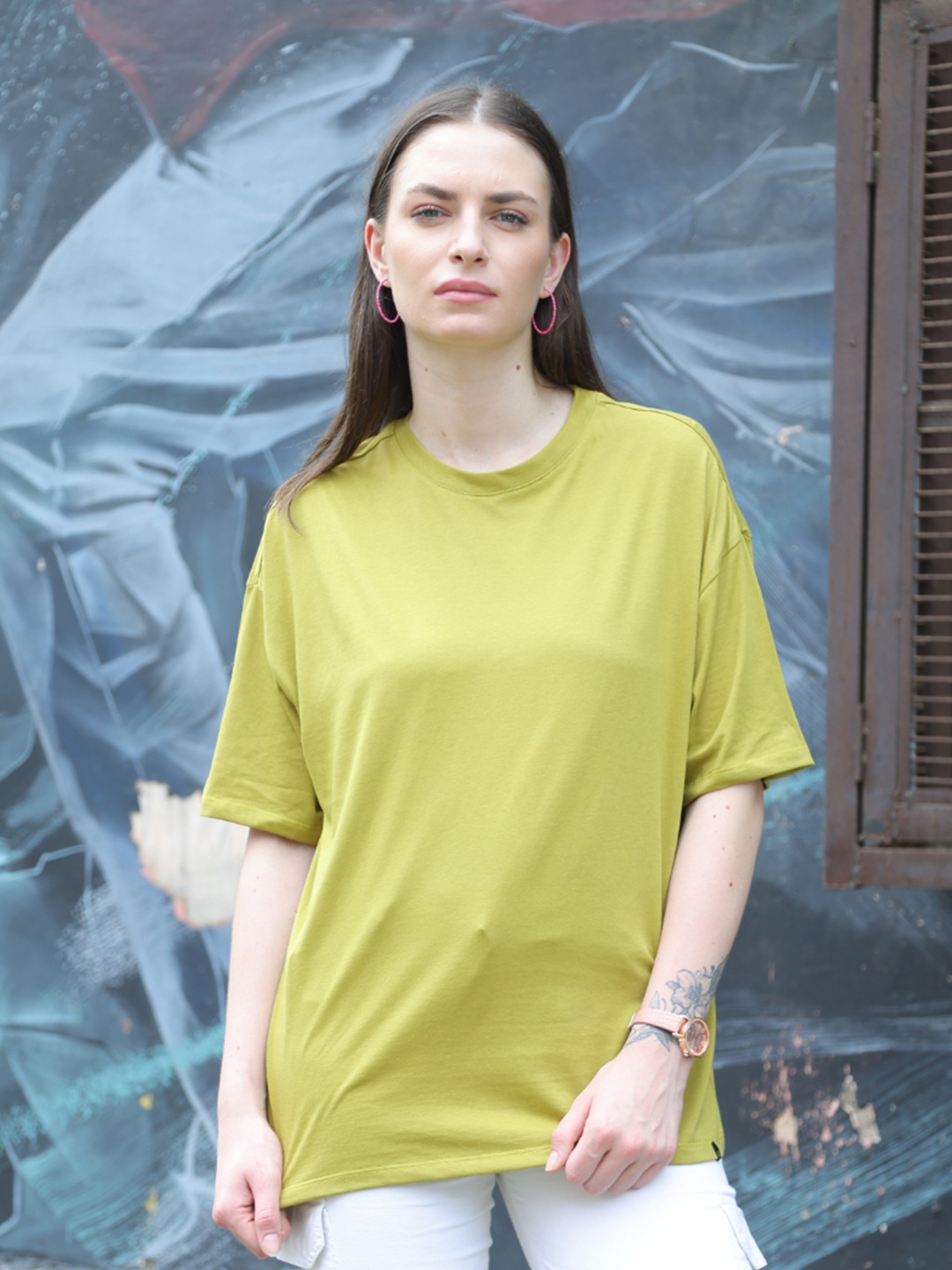 

TITTLI Women Striped Polo Collar Pure Cotton Applique Boxy T-shirt, Mustard