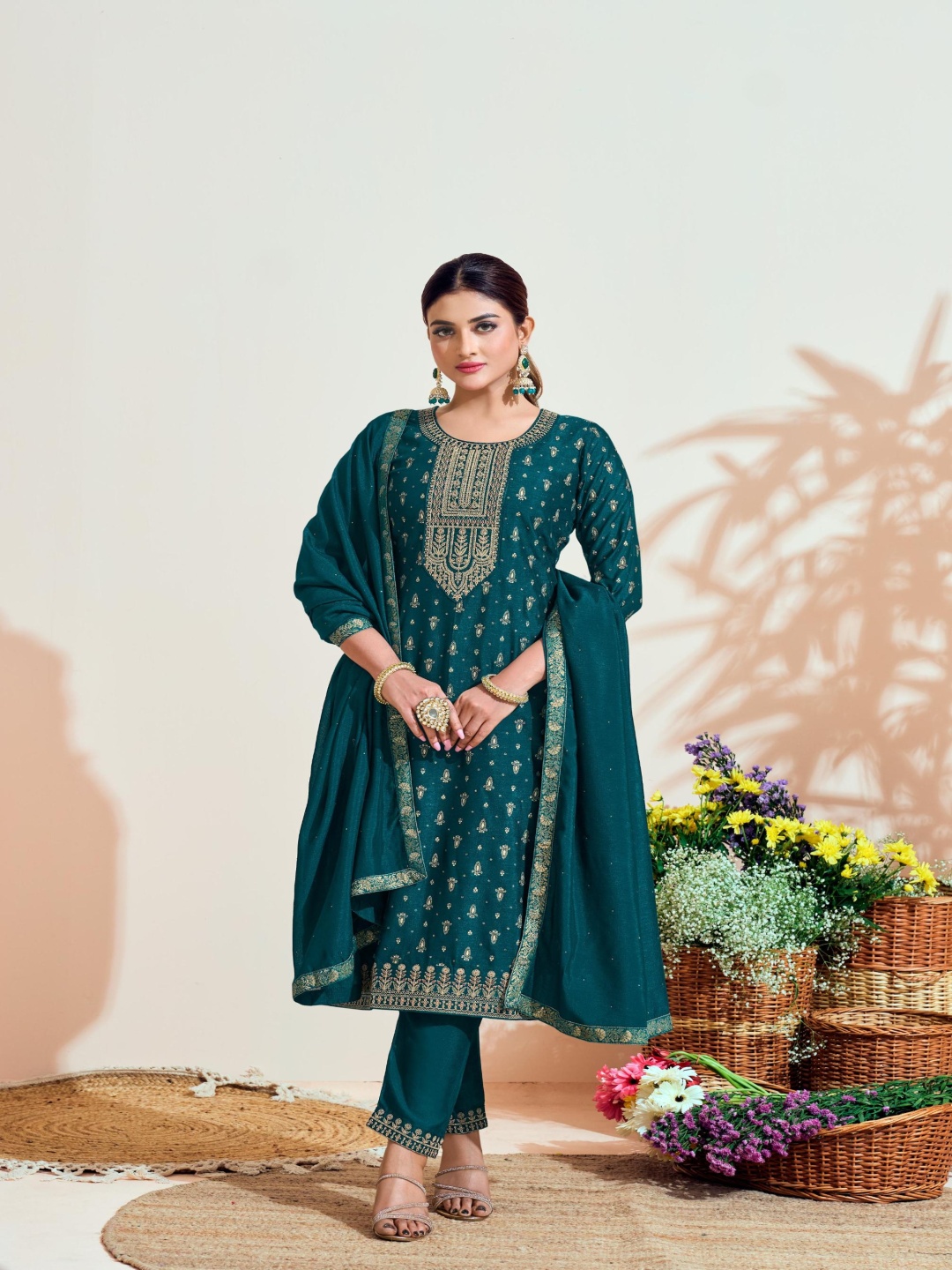 

Label Khoj Floral Embroidered Regular Thread Work Kurta with Trousers & With Dupatta, Teal