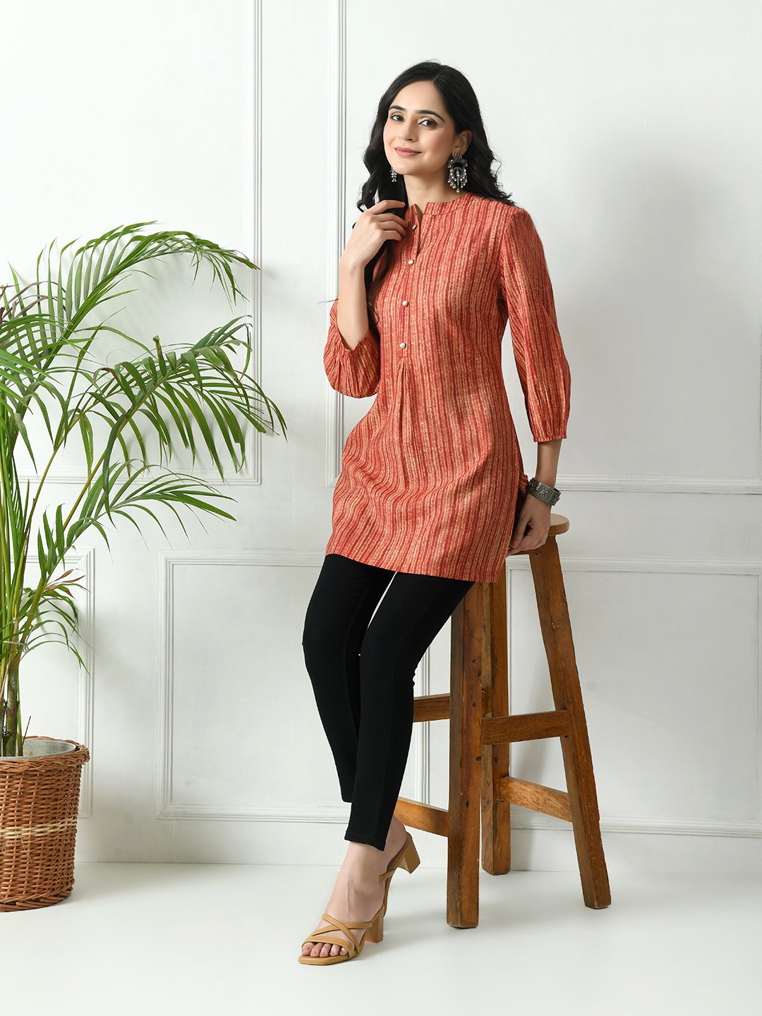 

MEESAN Mandarin Collar Printed Tunic, Rust