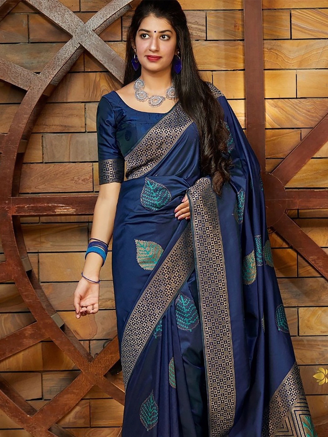 

BerMondsey Woven Design Zari Silk Blend Designer Banarasi Saree, Blue