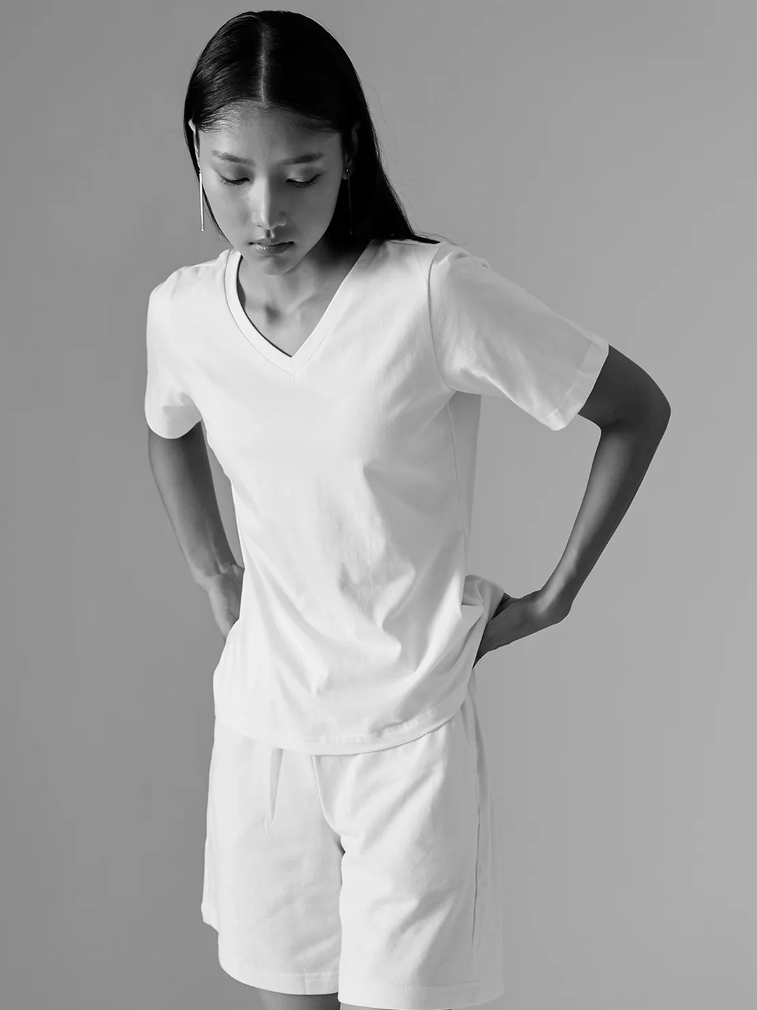 

COLOR CAPITAL Women 2 V-Neck Monochrome Cut Outs T-shirt, White